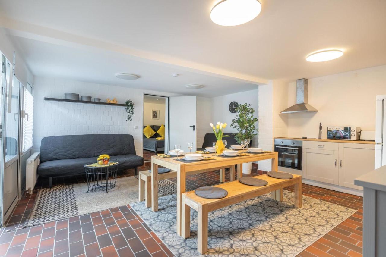 Hamburg City Apartment Freshly Renovated Exterior photo